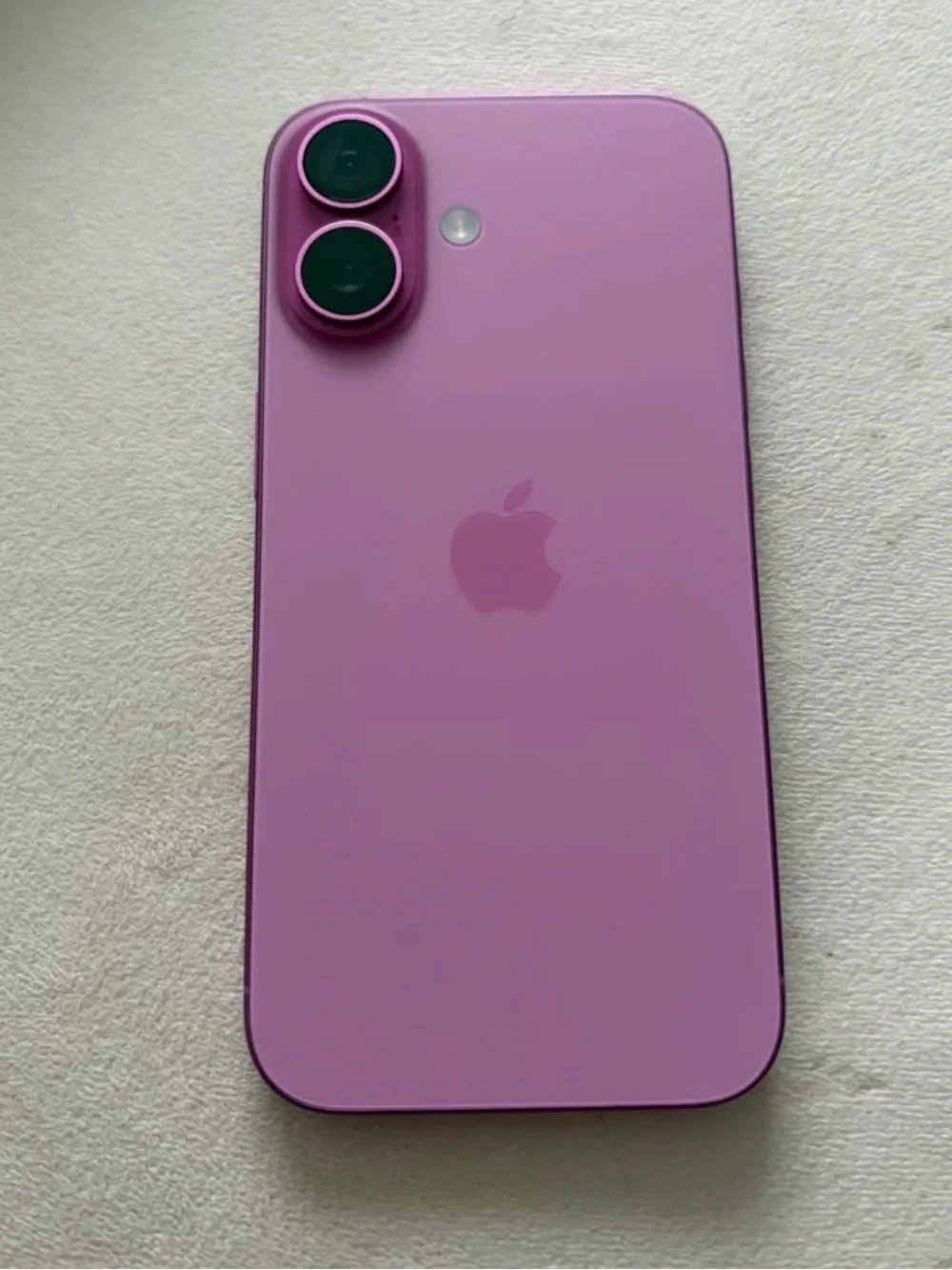 Apple pink iphone 16